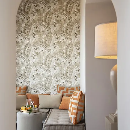 - Galidia ヴィラ *